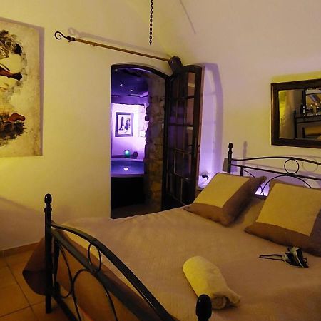 Chambre Love Romantique Avec Spa Privee Calvi  Esterno foto