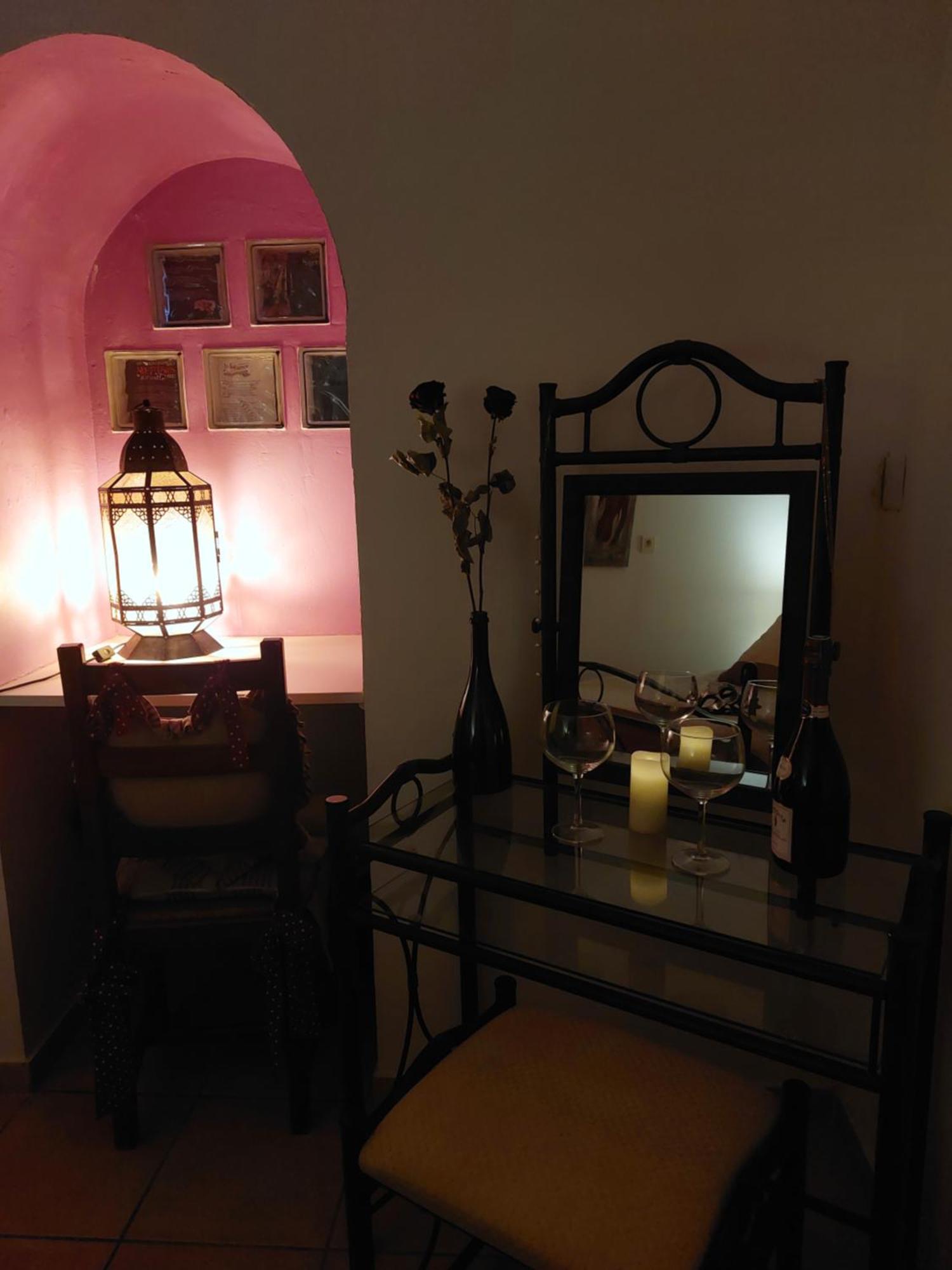 Chambre Love Romantique Avec Spa Privee Calvi  Esterno foto